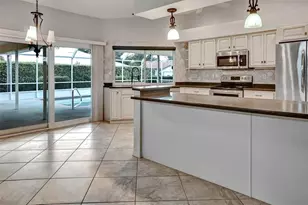 1565 Waterford Dr, Venice, FL 34292 - Photo 17