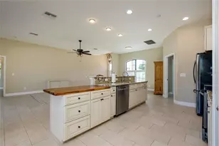 545 Pembroke Dr, Port Charlotte, FL 33954 - Photo 33