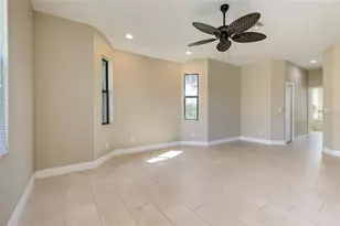 545 Pembroke Dr, Port Charlotte, FL 33954 - Photo 11