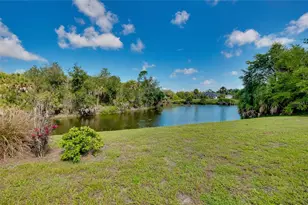 545 Pembroke Dr, Port Charlotte, FL 33954 - Photo 21