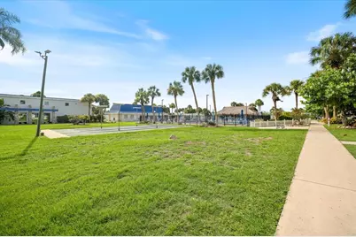 832 Jolanda Circle, Venice, FL 34285 - Photo 45
