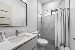 380 Cowry Rd, Venice, FL 34293 - Photo 33