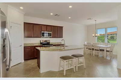 10065 Cozy Grove Drive, Venice, FL 34293 - Photo 17
