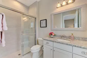 24268 Gallberry Dr, Venice, FL 34293 - Photo 45