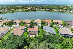 6988 74th St Cir E, Bradenton, FL 34203 - Photo 5