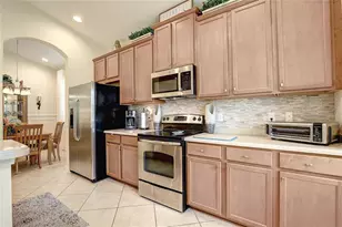 2542 Cortenova Ct, Venice, FL 34292 - Photo 13