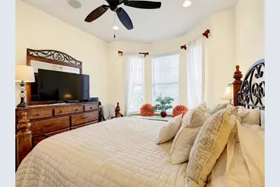2542 Cortenova Court, Venice, FL 34292 - Photo 31