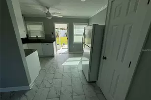301 Colonia Ln W, Nokomis, FL 34275 - Photo 11