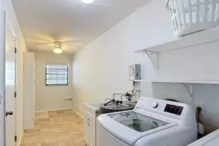1716 Lakeside Dr, Venice, FL 34293 - Photo 41