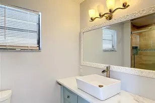 1716 Lakeside Dr, Venice, FL 34293 - Photo 21