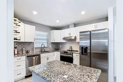 1716 Lakeside Drive #1714B, Venice, FL 34293 - Photo 9