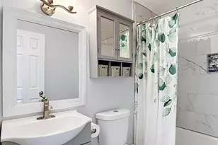 1716 Lakeside Dr, Venice, FL 34293 - Photo 25