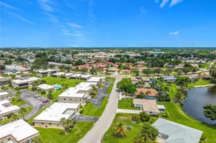 1716 Lakeside Dr, Venice, FL 34293 - Photo 37