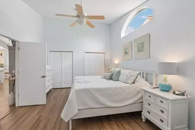 9330 New Orleans Drive, Weeki Wachee, FL 34613 - Photo 21
