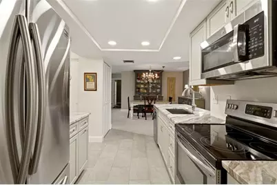 290 Capri Avenue, Venice, FL 34293 - Photo 17
