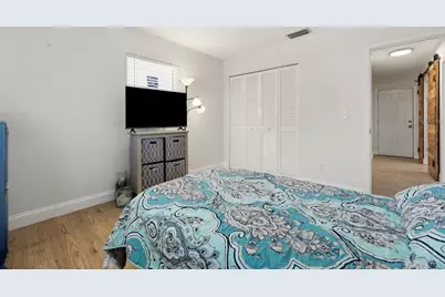 290 Capri Avenue, Venice, FL 34293 - Photo 23