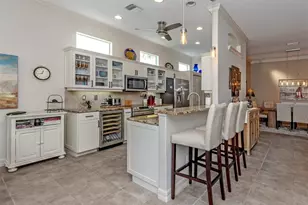 151 Coco Palm Dr, Venice, FL 34292 - Photo 5