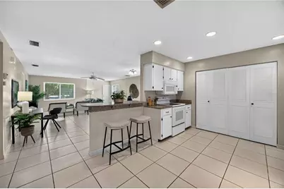 4565 Tippecanoe Trail #22, Sarasota, FL 34233 - Photo 11