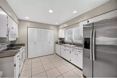4565 Tippecanoe Trail #22, Sarasota, FL 34233 - Photo 13