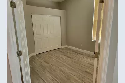 502 Catalina Isles Circle, Venice, FL 34292 - Photo 5