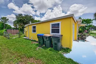8158 Agress Ave, North Port, FL 34287 - Photo 9