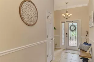 9082 Coachman Dr, Venice, FL 34293 - Photo 9