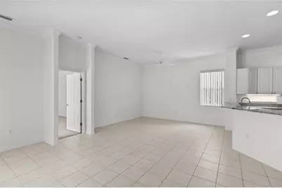 125 Rio Terra, Venice, FL 34285 - Photo 17