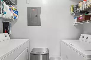 115 112th Ave NE, Saint Petersburg, FL 33716 - Photo 15