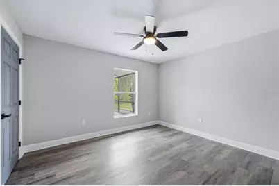 281 Pembroke Drive, Port Charlotte, FL 33954 - Photo 23