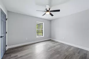 281 Pembroke Dr, Port Charlotte, FL 33954 - Photo 23