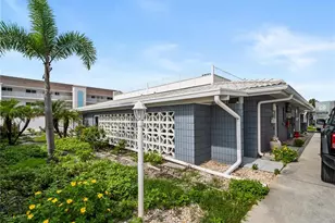 1205 Tarpon Center Dr, Venice, FL 34285 - Photo 27