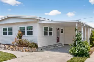 808 S Green Cir, Venice, FL 34285 - Photo 7