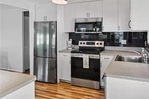 808 S Green Cir, Venice, FL 34285 - Photo 17