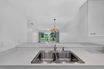 840 Bird Bay Drive W #104, Venice, FL 34285 - Photo 9