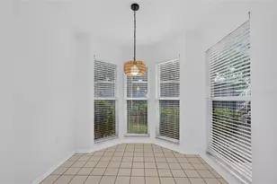 840 Bird Bay Dr W, Venice, FL 34285 - Photo 11