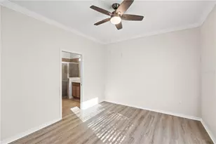 19874 Benissimo Dr, Venice, FL 34293 - Photo 13