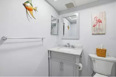 649 Tamiami Trail S #306, Venice, FL 34285 - Photo 19