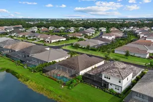 2641 Butterfly Jasmine Trail, Sarasota, FL 34240 - Photo 59