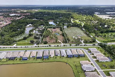 105 Jacaranda Boulevard, Venice, FL 34292 - Photo 85