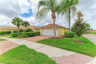 13275 Huerta St, Venice, FL 34293 - Photo 3