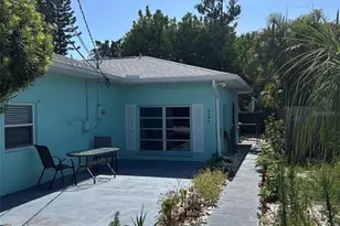 209 Shore Rd, Nokomis, FL 34275 - Photo 1