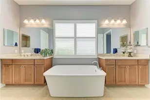 13440 Campanile Ct, Venice, FL 34293 - Photo 25