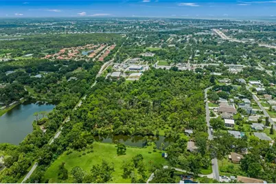 1210 Twin Lakes Avenue, Nokomis, FL 34275 - Photo 1