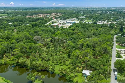 1210 Twin Lakes Avenue, Nokomis, FL 34275 - Photo 5