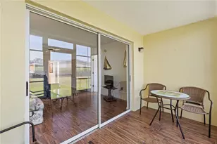 942 Capri Isles Blvd, Venice, FL 34292 - Photo 17