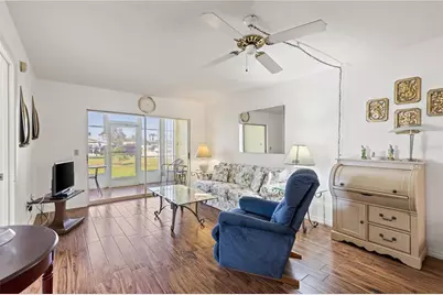 942 Capri Isles Boulevard #105, Venice, FL 34292 - Photo 15