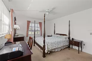942 Capri Isles Blvd, Venice, FL 34292 - Photo 19