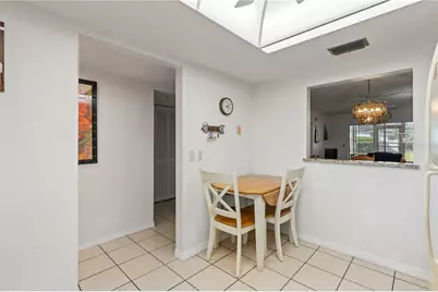 942 Capri Isles Boulevard #105, Venice, FL 34292 - Photo 9