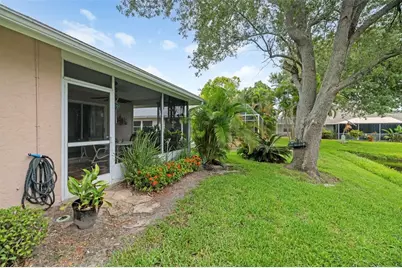 841 Bayport Circle, Venice, FL 34292 - Photo 11