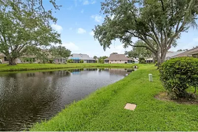 841 Bayport Circle, Venice, FL 34292 - Photo 15